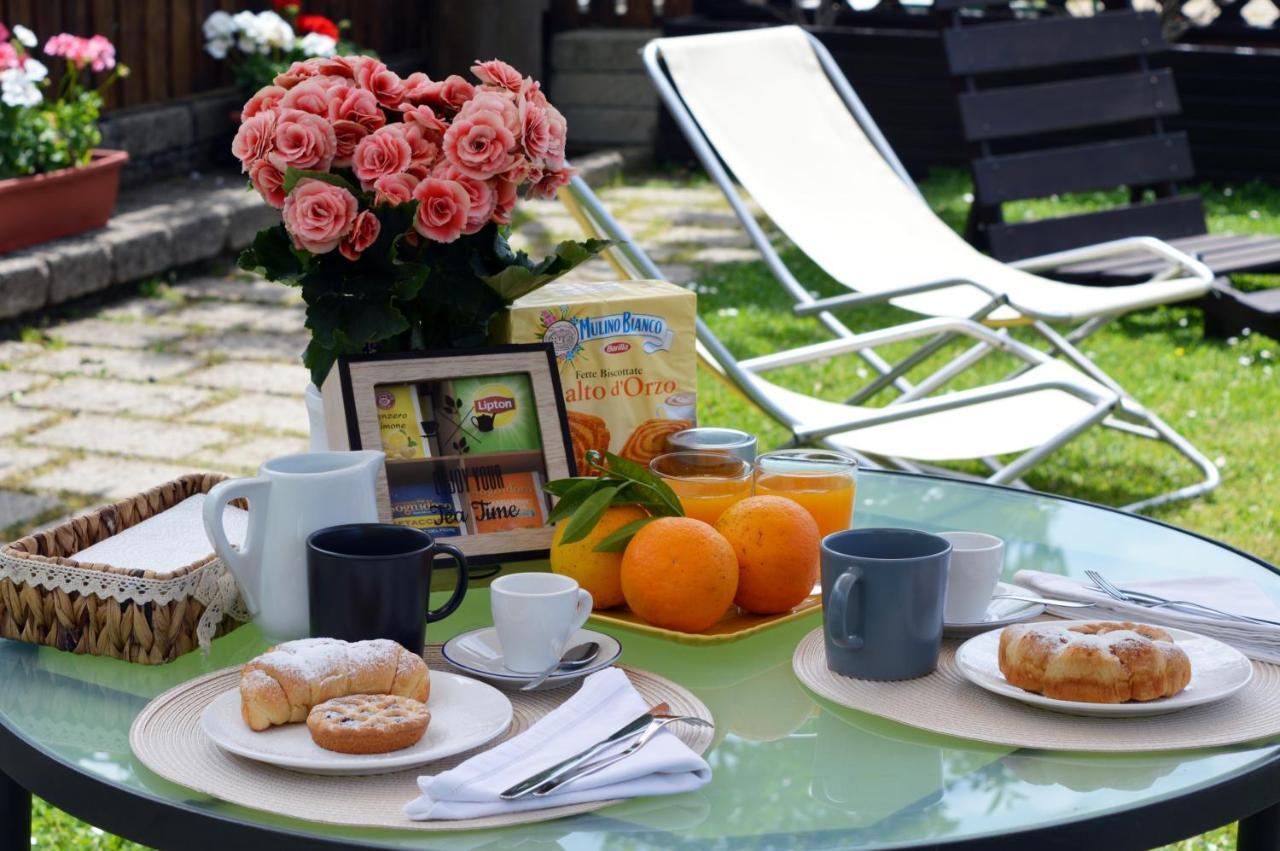 Sara'S Sweet Corner Bed and Breakfast Meta Exterior foto